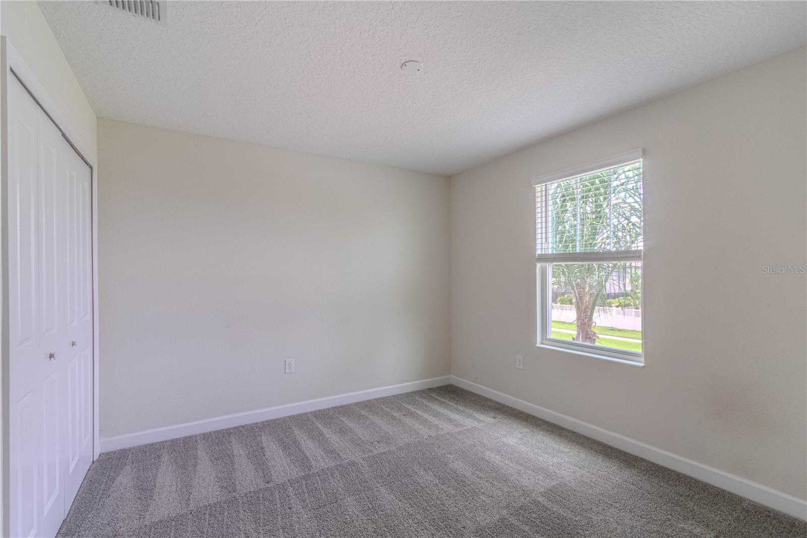 Image 23 of 29 For 7524 Summerlake Groves Street