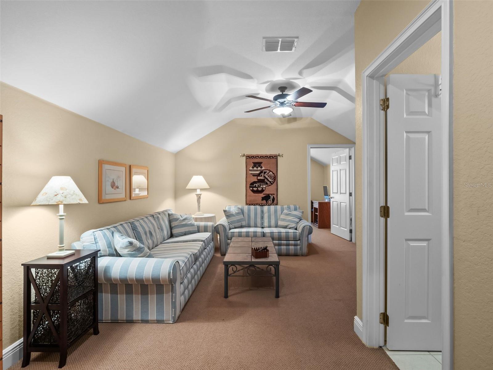 Image 21 of 48 For 8974 Grey Hawk Point