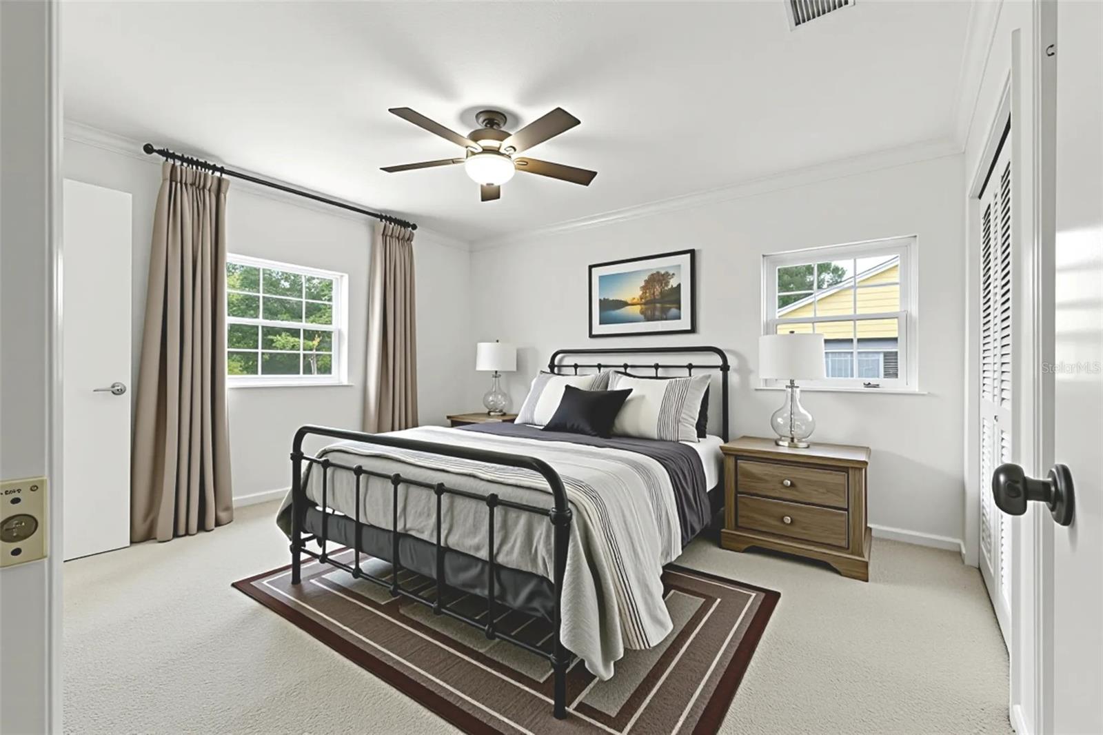 Image 32 of 75 For 560 Ora Dell Avenue