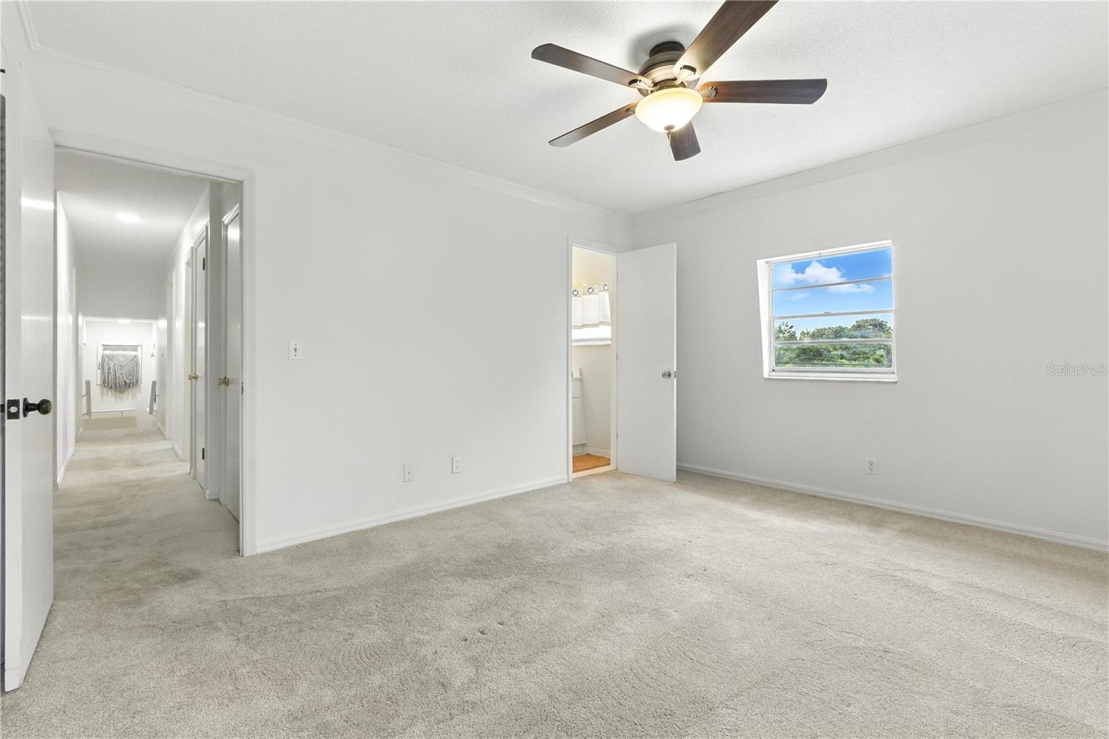 Image 33 of 75 For 560 Ora Dell Avenue