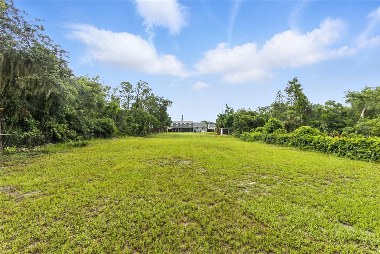 Image 64 of 75 For 560 Ora Dell Avenue