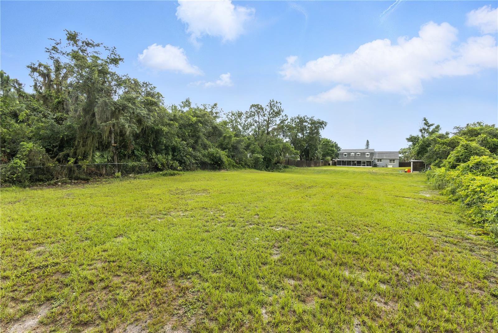 Image 65 of 75 For 560 Ora Dell Avenue