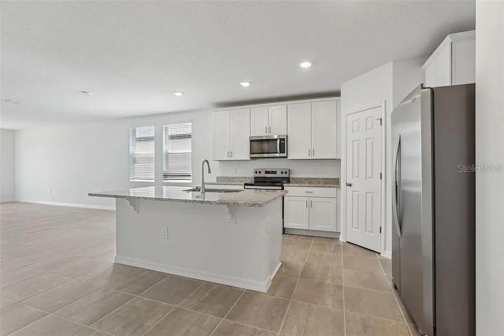Image 7 of 18 For 3872 Giorgio Drive