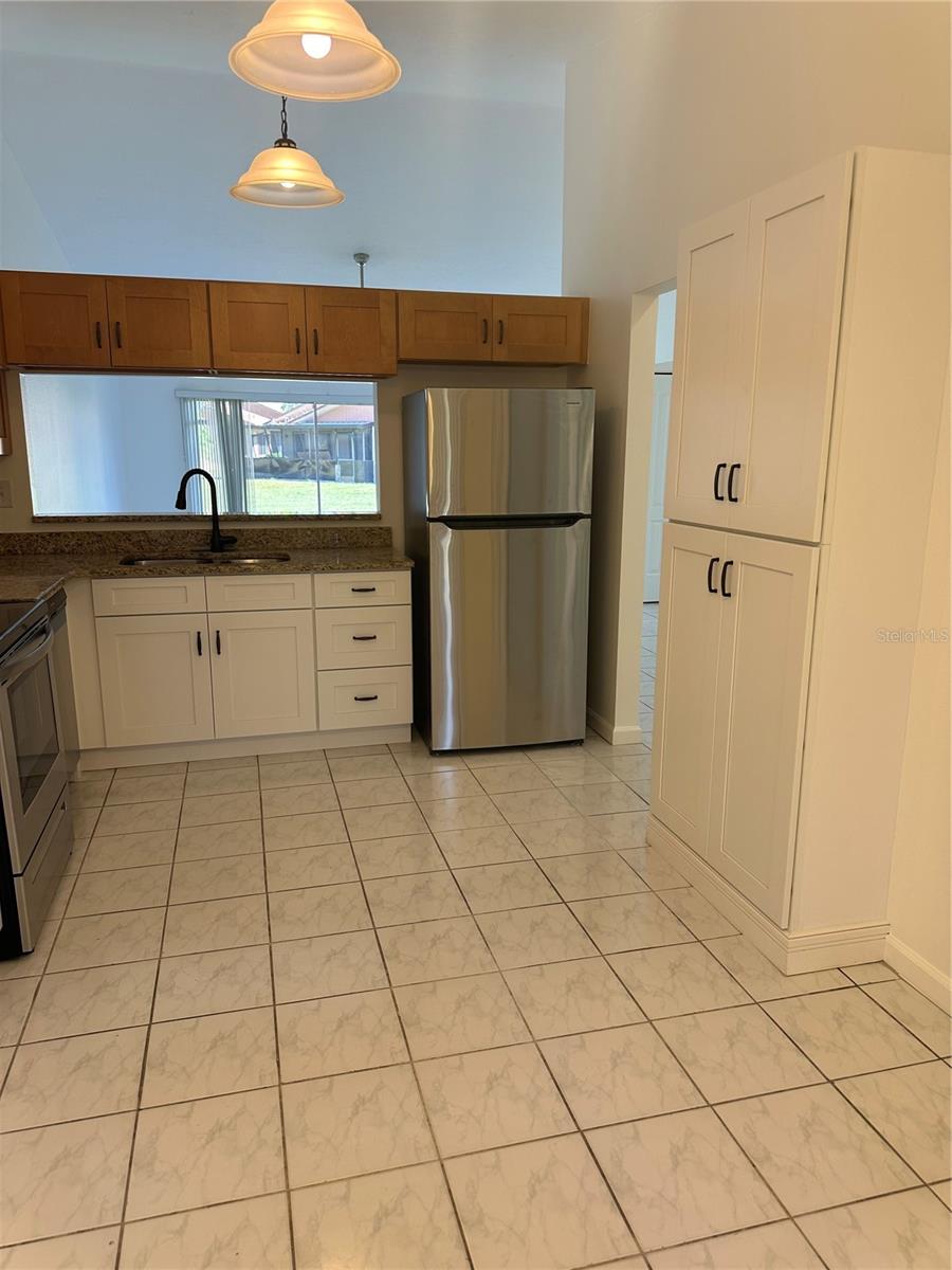 Image 3 of 12 For 6479 Royal Woods Drive