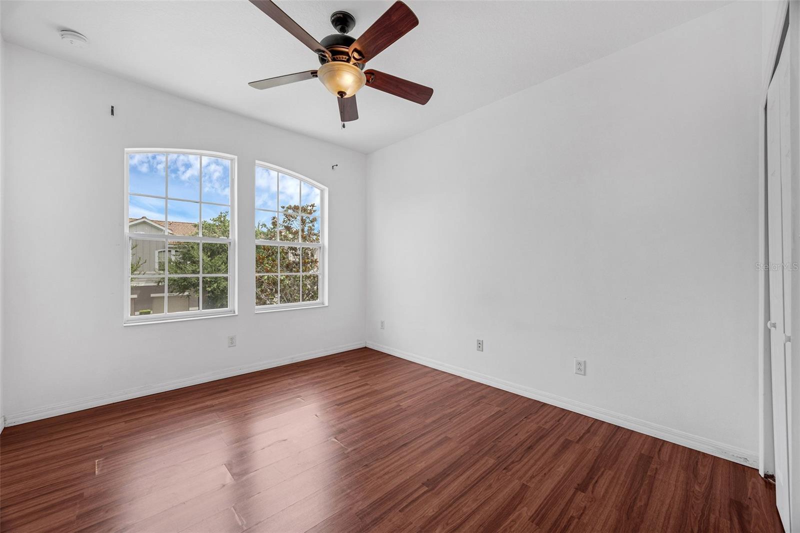 Image 17 of 48 For 9013 Shepton Street