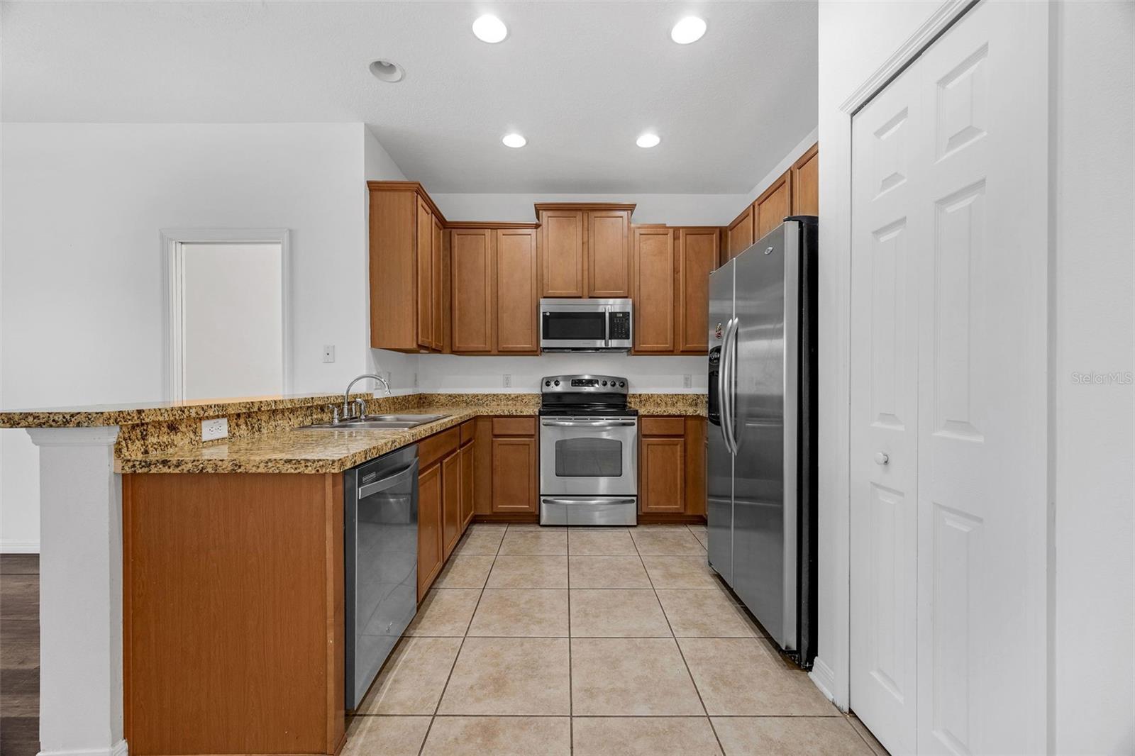 Image 7 of 48 For 9013 Shepton Street