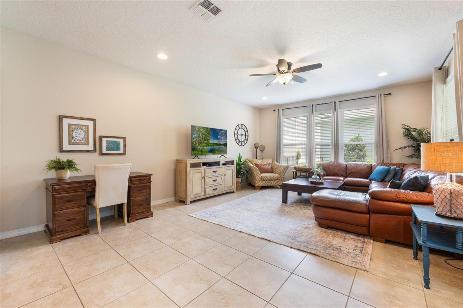 Image 9 of 35 For 15283 Shonan Gold Drive
