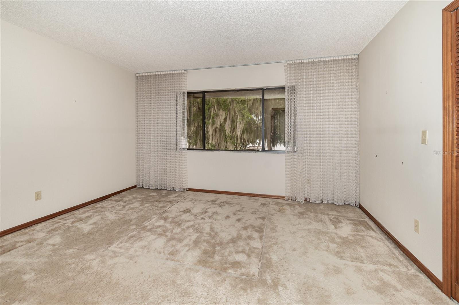 Image 22 of 43 For 2020 Venetian Way