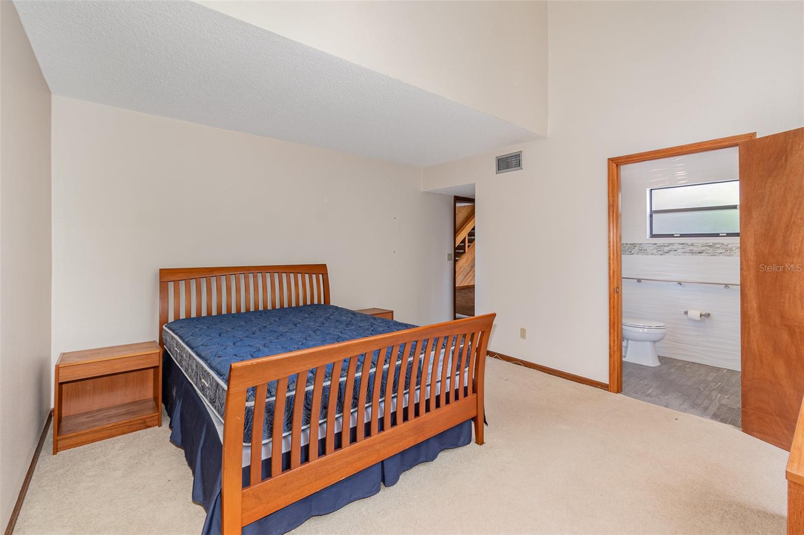 Image 32 of 43 For 2020 Venetian Way