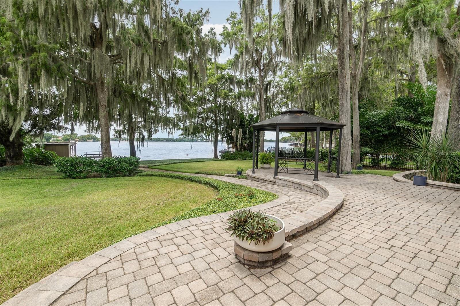 Image 4 of 43 For 2020 Venetian Way