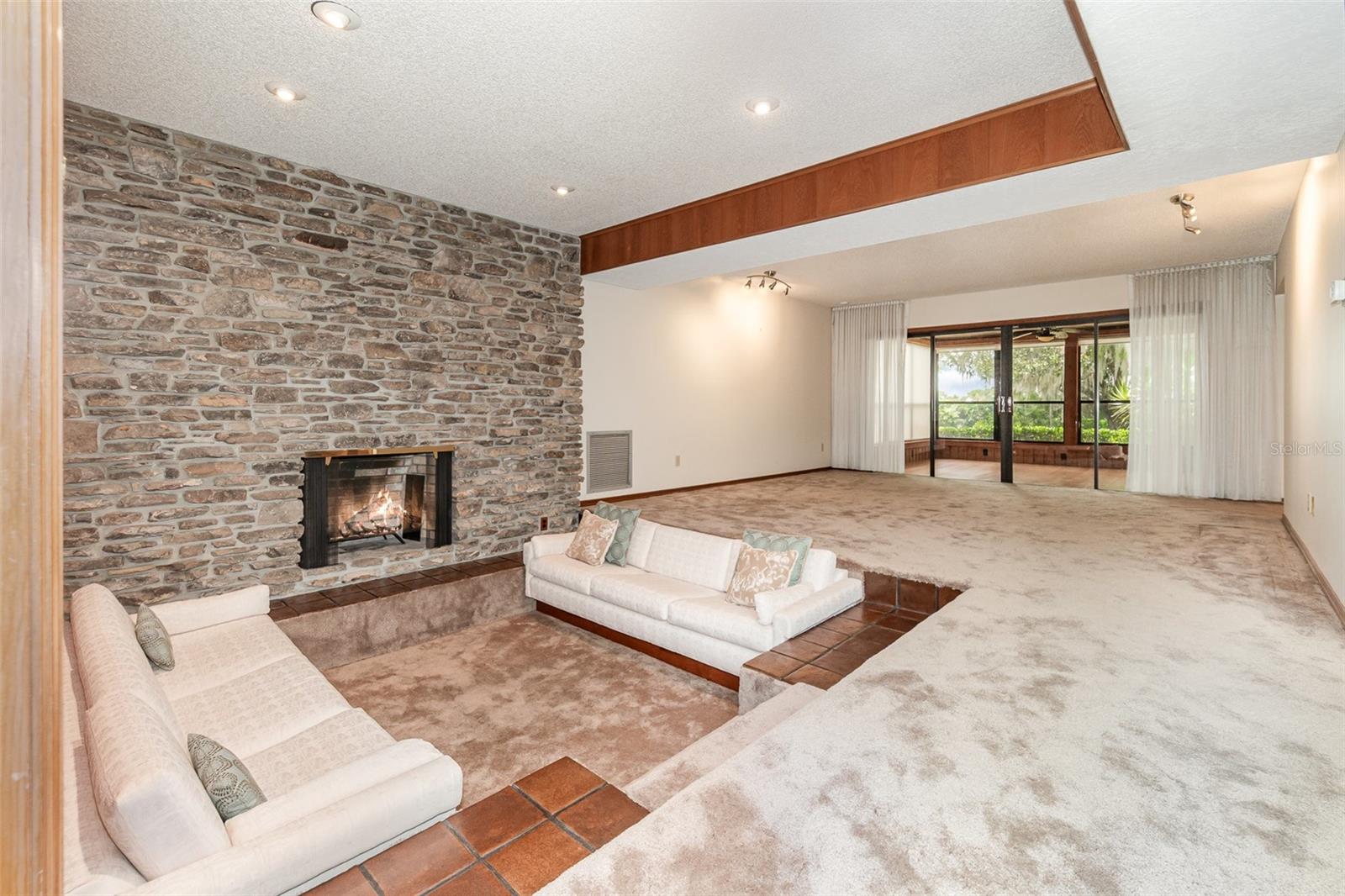 Image 7 of 43 For 2020 Venetian Way