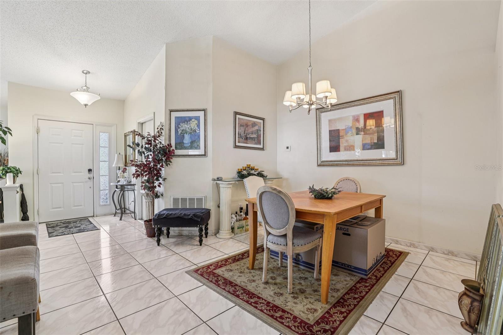 Image 12 of 62 For 8407 Fort Thomas Way