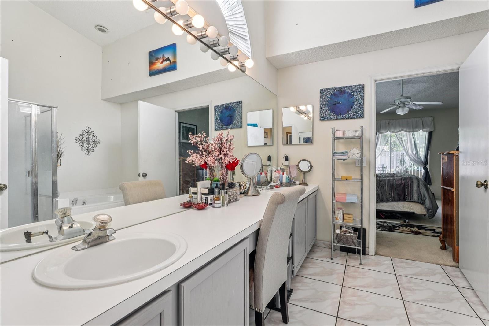 Image 22 of 62 For 8407 Fort Thomas Way