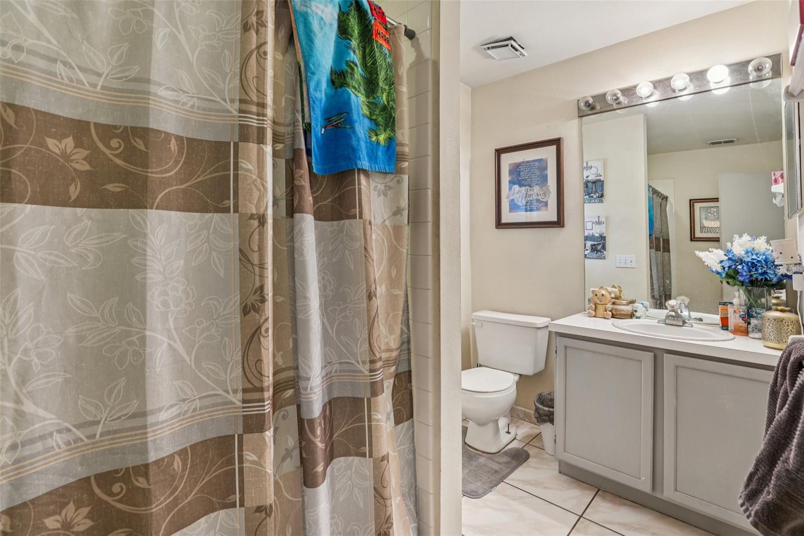 Image 32 of 62 For 8407 Fort Thomas Way