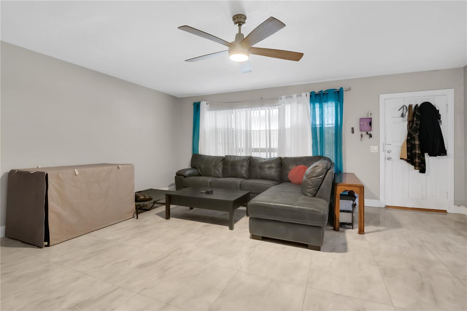 Image 4 of 30 For 9727 Bear Lake Road