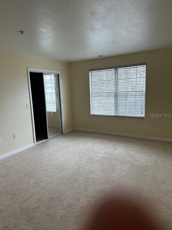Image 23 of 29 For 10642 Regent Square Drive 1302