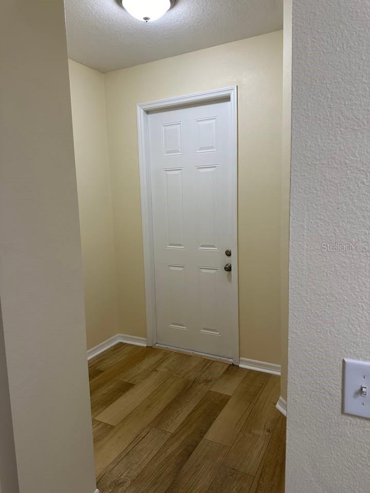Image 4 of 29 For 10642 Regent Square Drive 1302