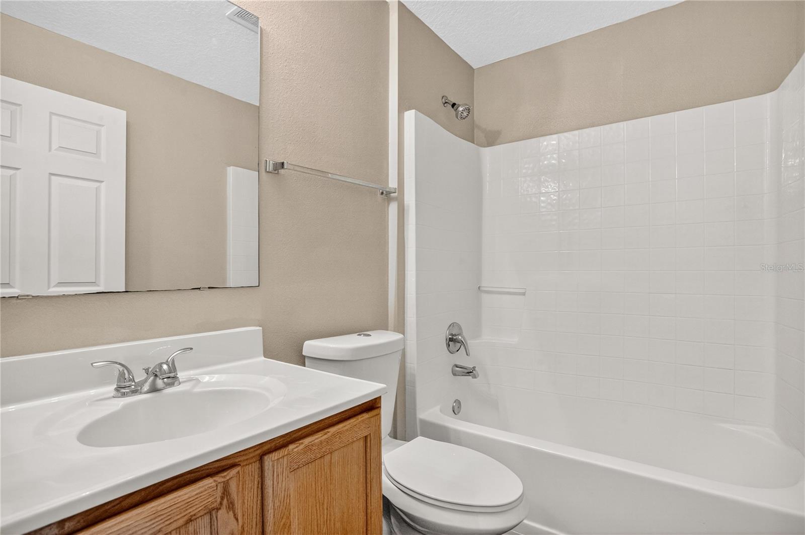 Image 9 of 21 For 1030 Lancelot Drive