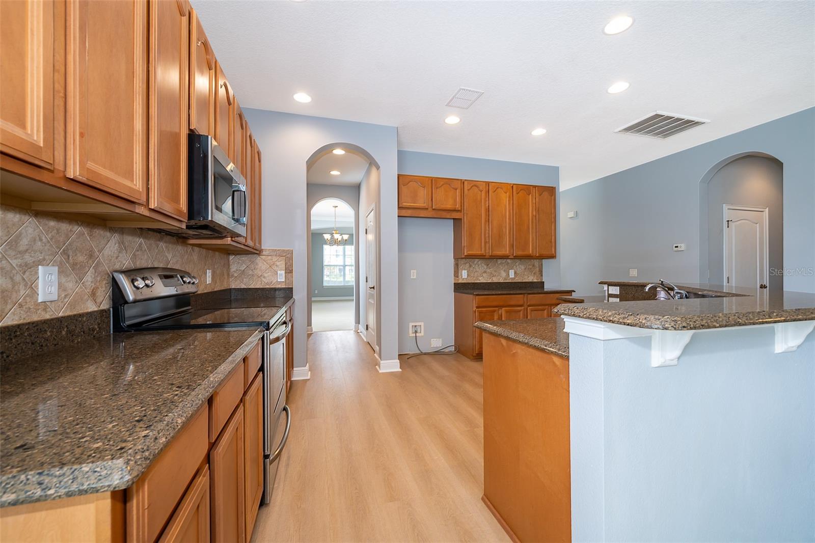 Image 17 of 43 For 13978 Darchance Road