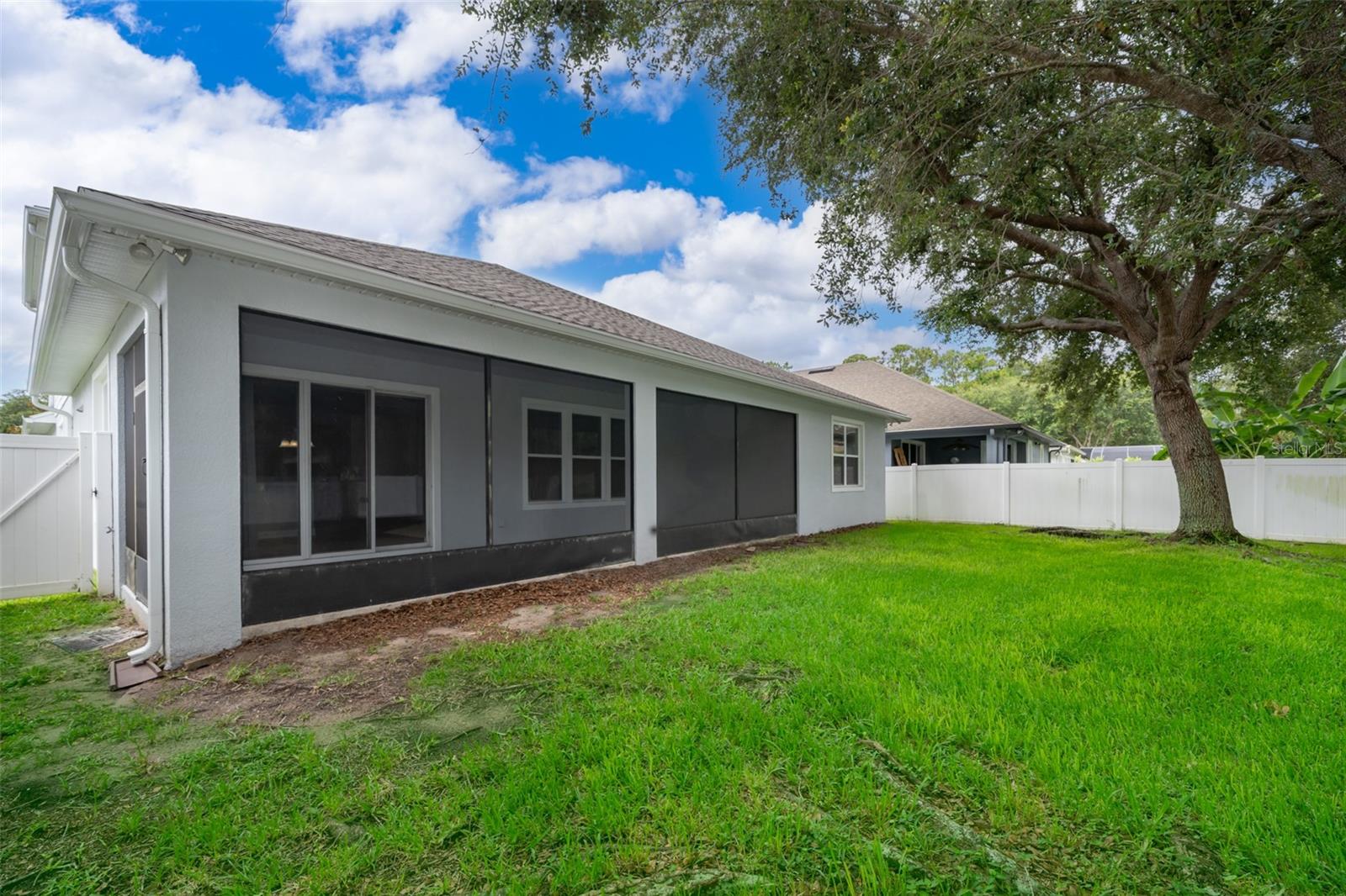 Image 35 of 43 For 13978 Darchance Road