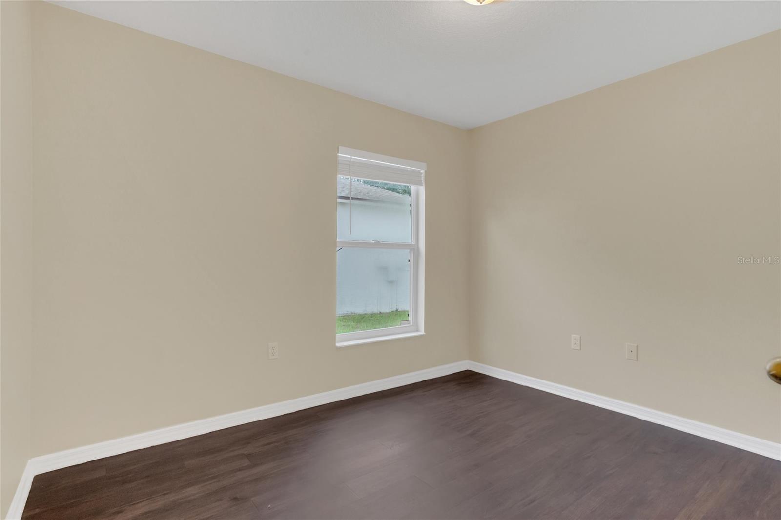 Image 16 of 33 For 2408 Groveway Drive
