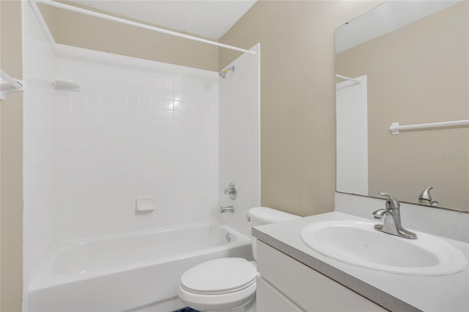 Image 18 of 33 For 2408 Groveway Drive