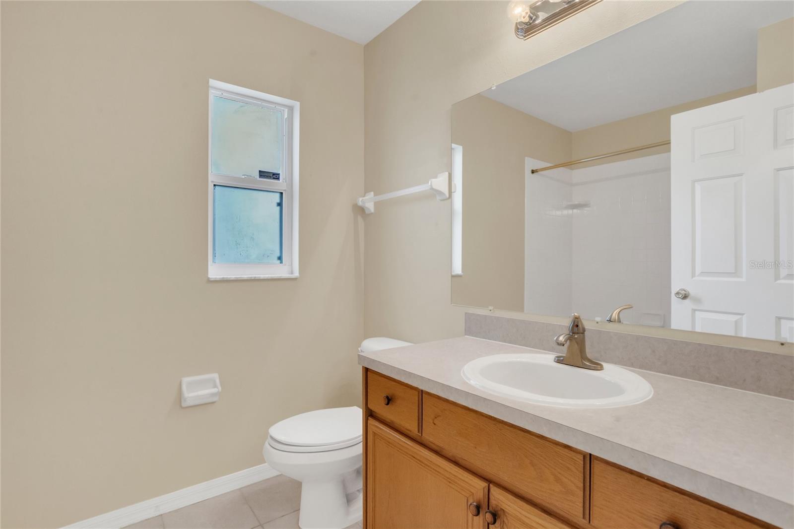 Image 20 of 33 For 2408 Groveway Drive