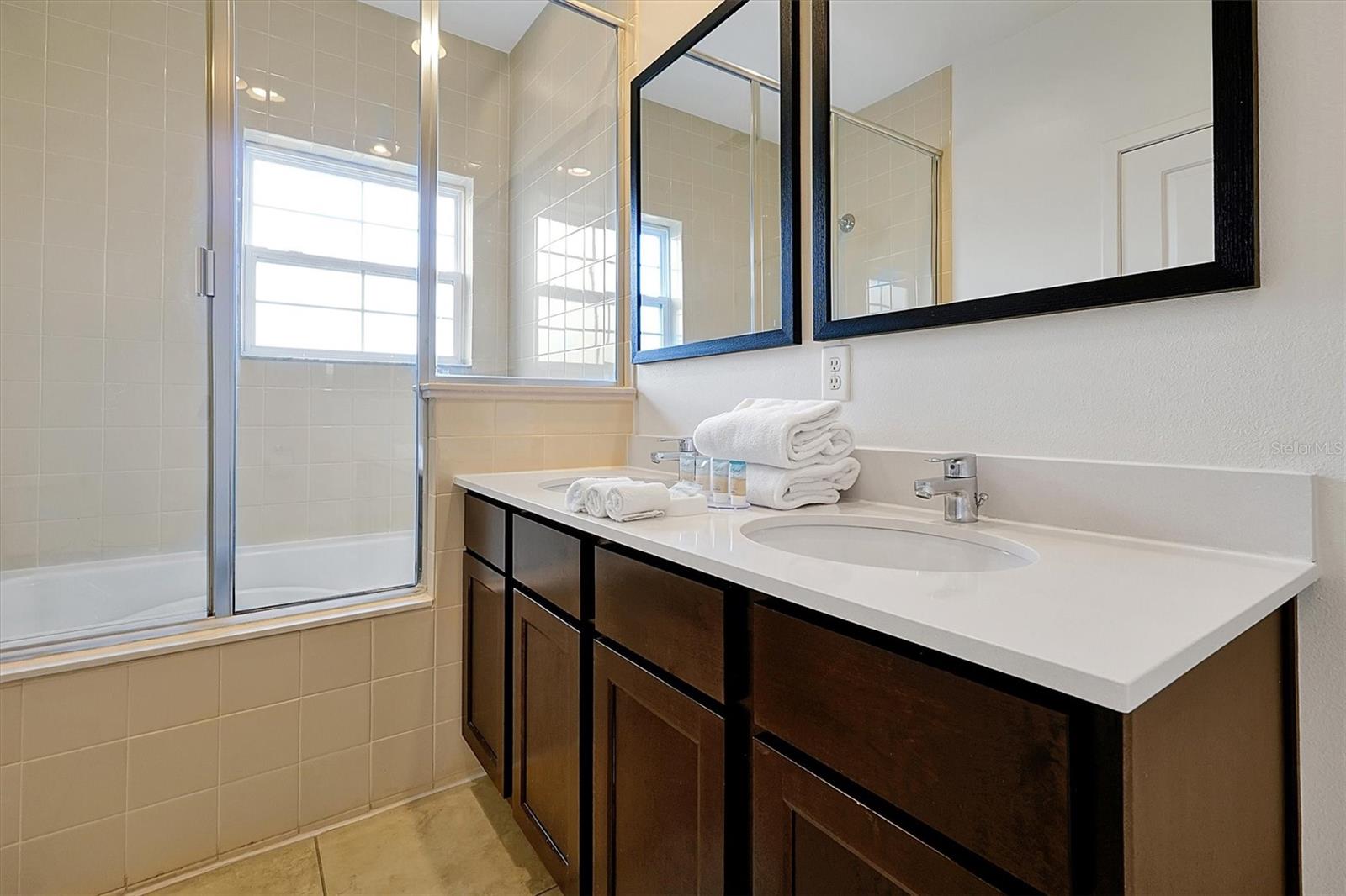 Image 23 of 70 For 2652 Corvette Lane