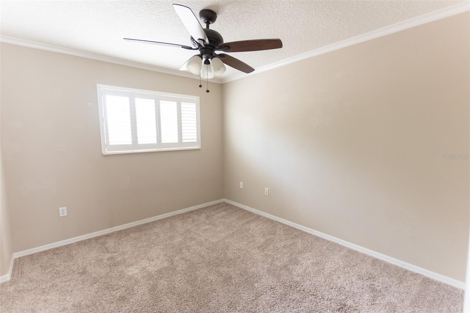 Image 19 of 27 For 953 Lascala Drive