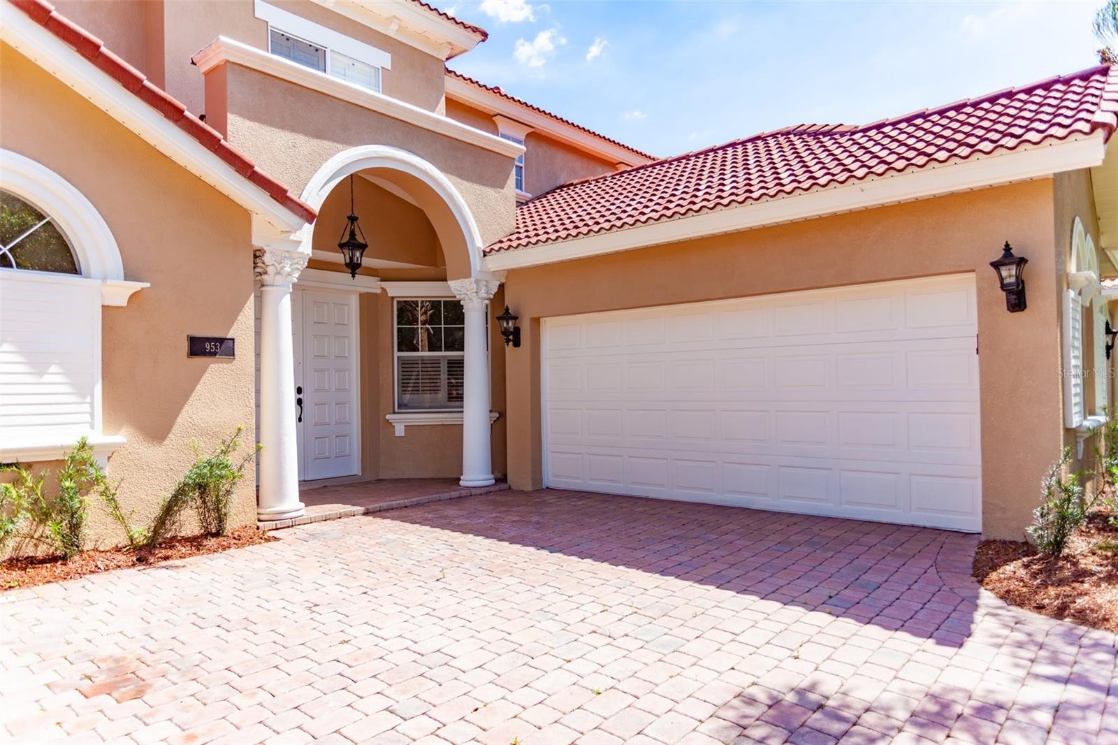 Image 3 of 27 For 953 Lascala Drive