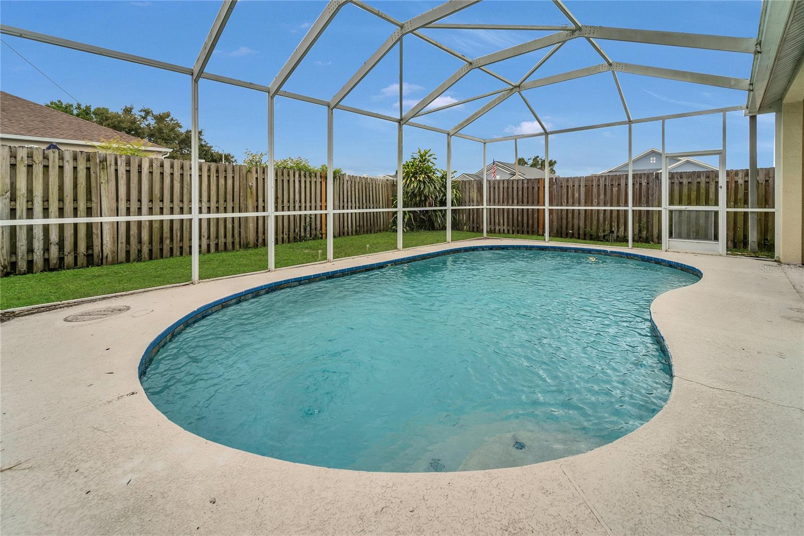 Image 27 of 45 For 24600 Victoria Wood Court
