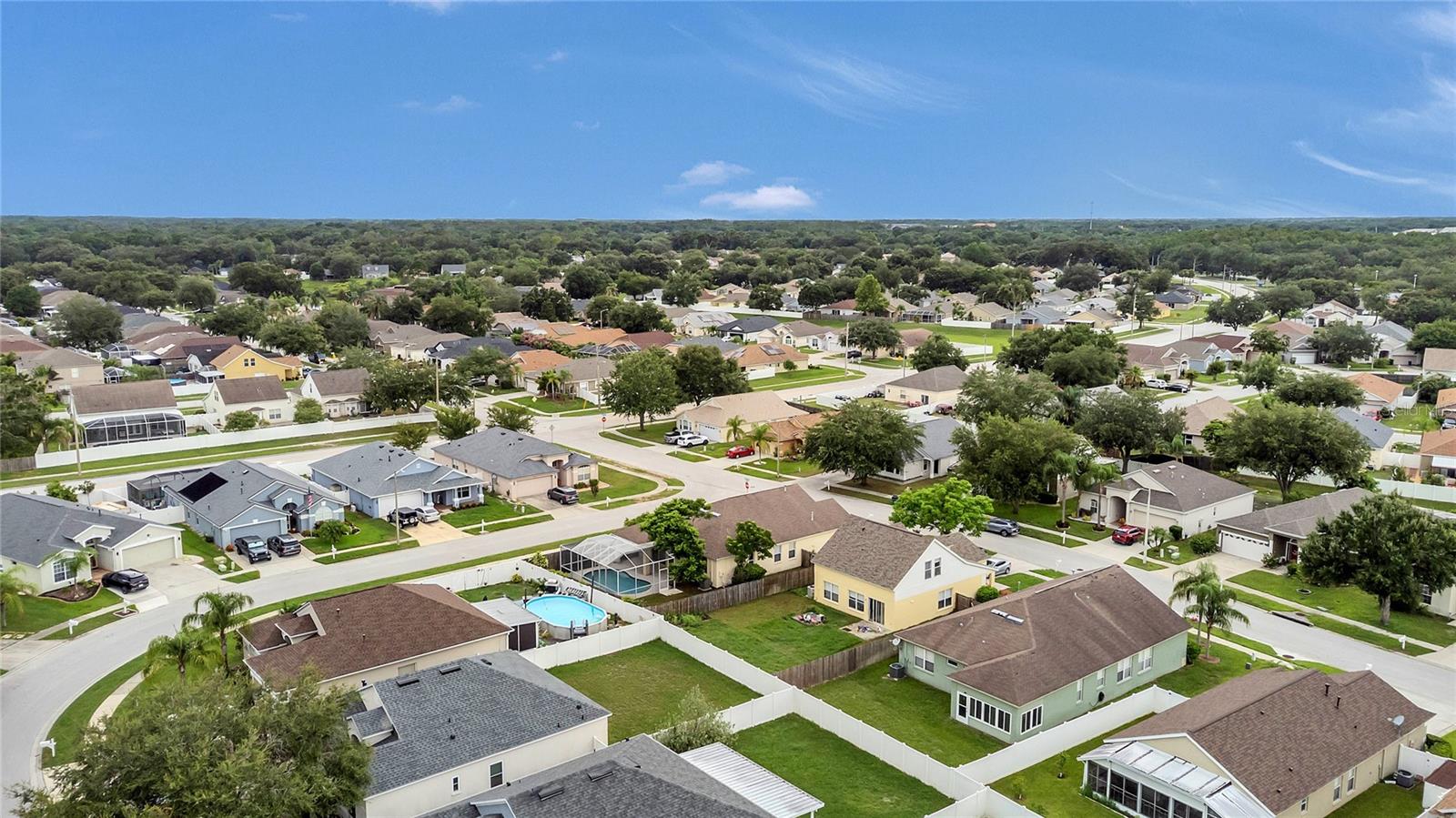 Image 40 of 45 For 24600 Victoria Wood Court