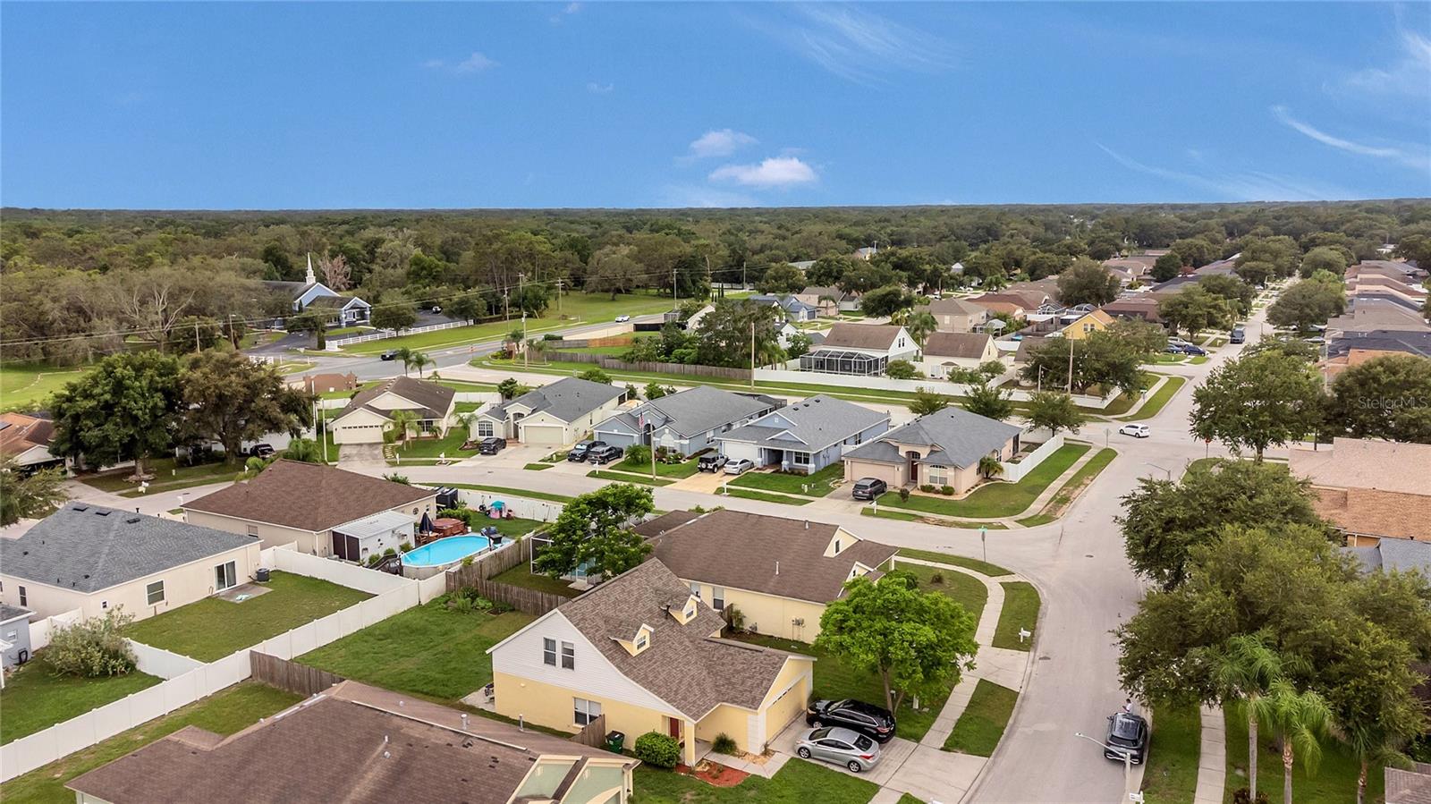 Image 41 of 45 For 24600 Victoria Wood Court