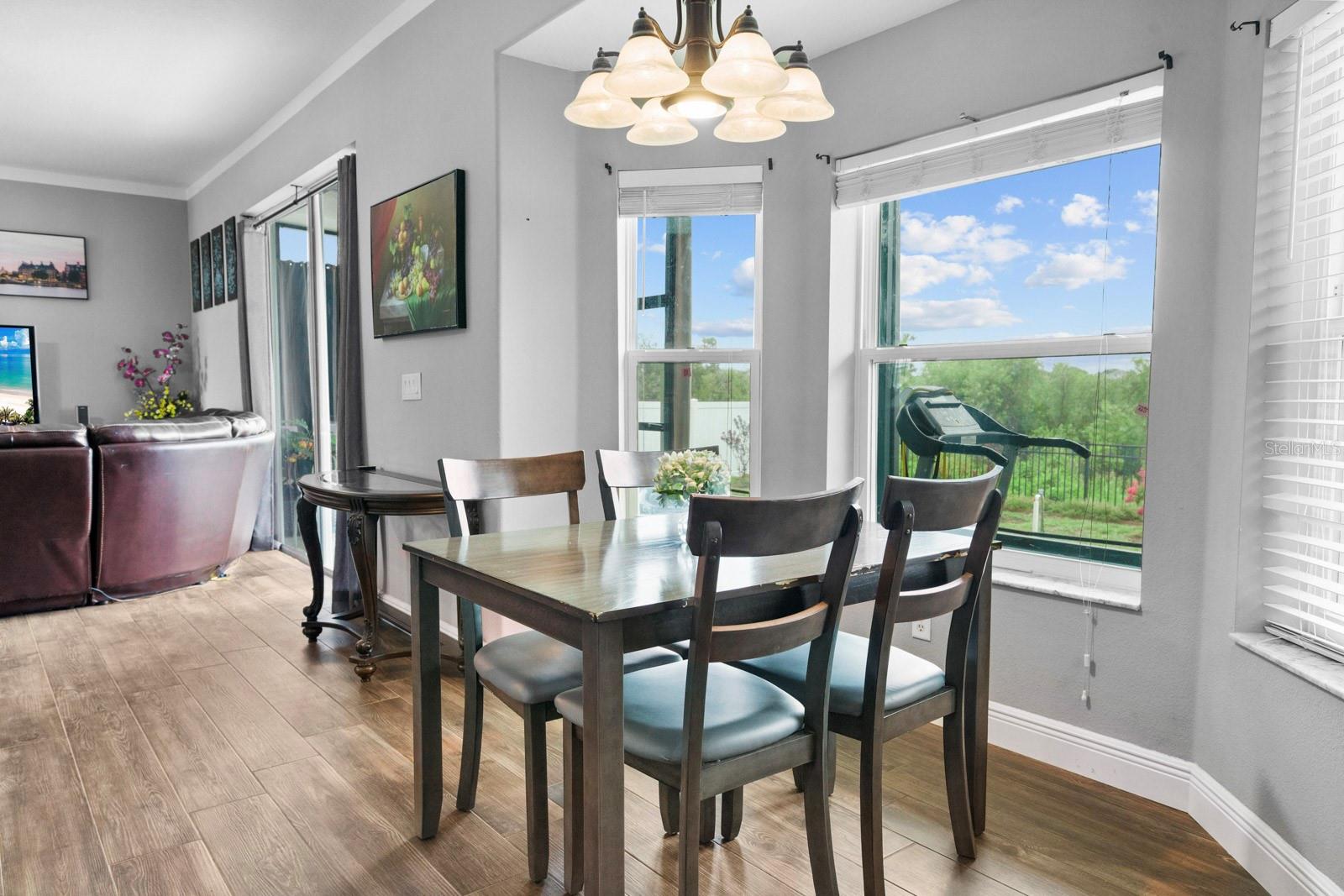 Image 18 of 74 For 5209 Cape Hatteras Drive