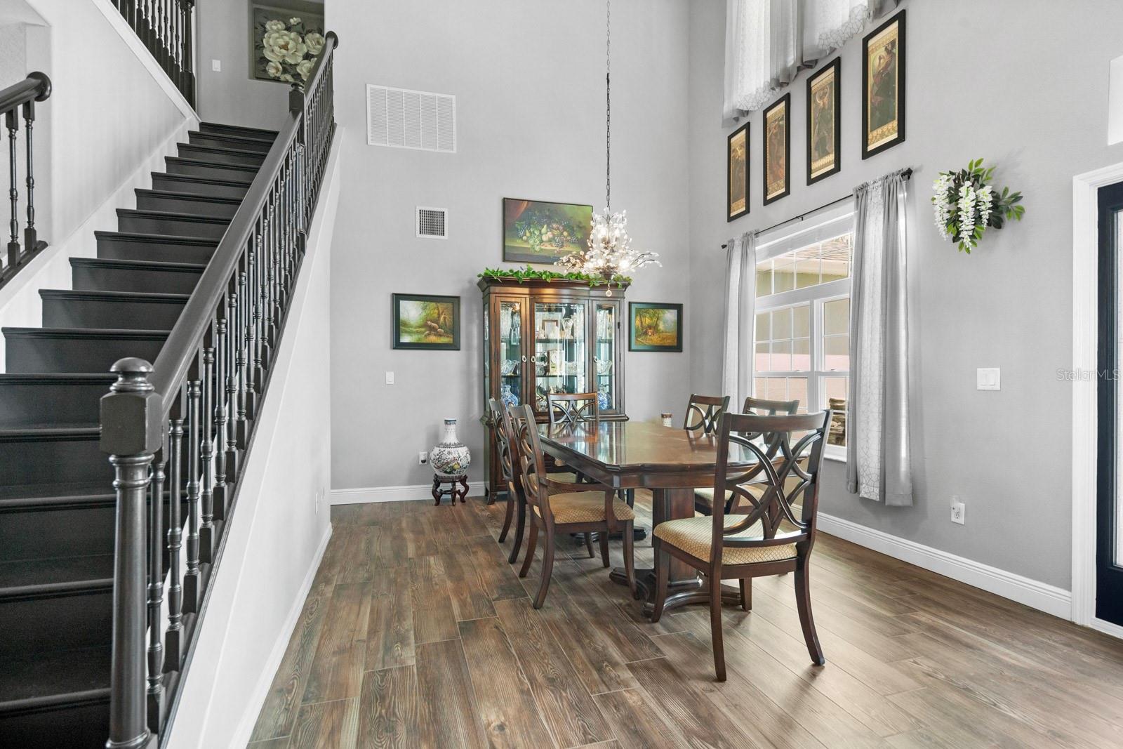 Image 8 of 74 For 5209 Cape Hatteras Drive