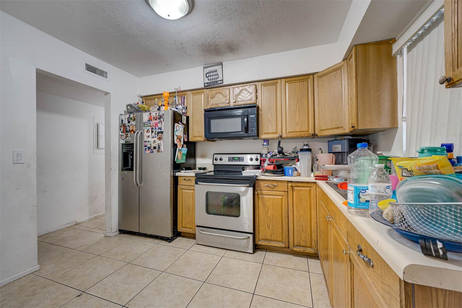 Image 6 of 16 For 1831 Wilton Avenue