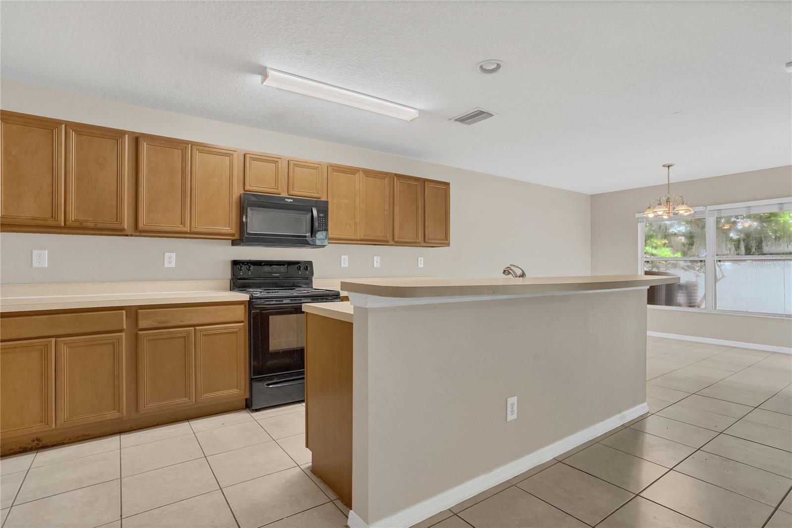 Image 10 of 36 For 316 Crichton Street