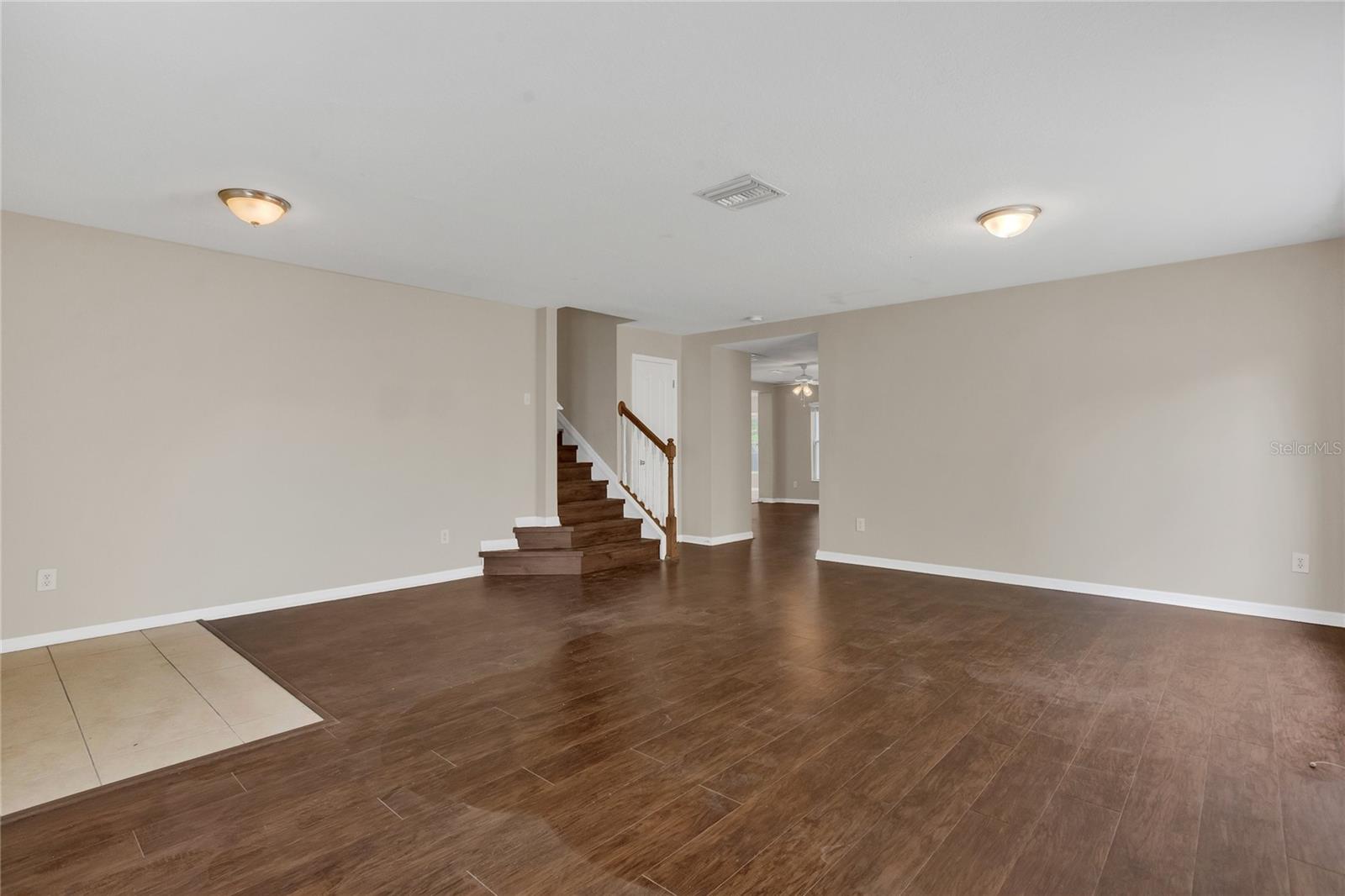 Image 3 of 36 For 316 Crichton Street