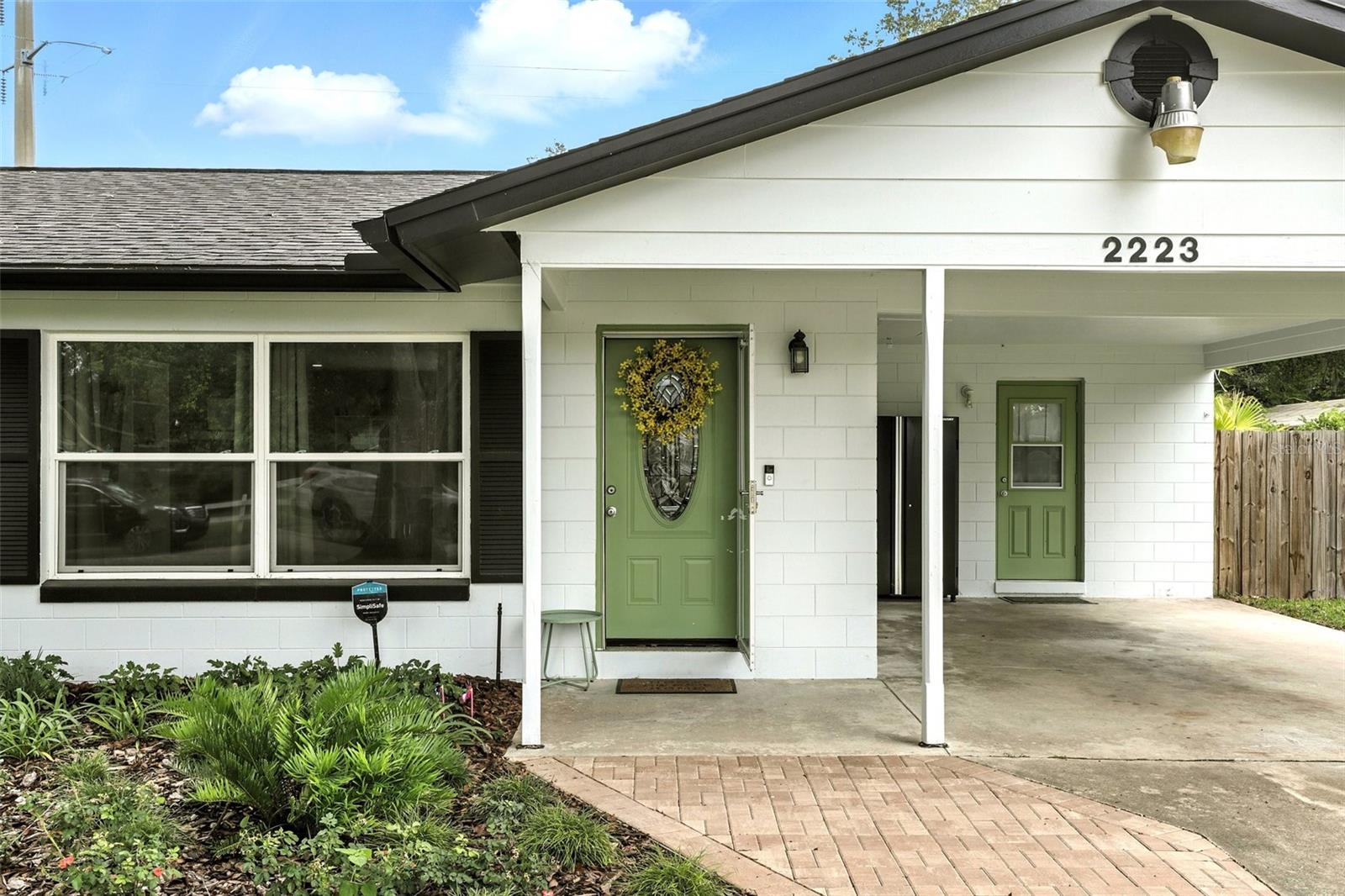 Image 4 of 29 For 2223 Sunny View Drive