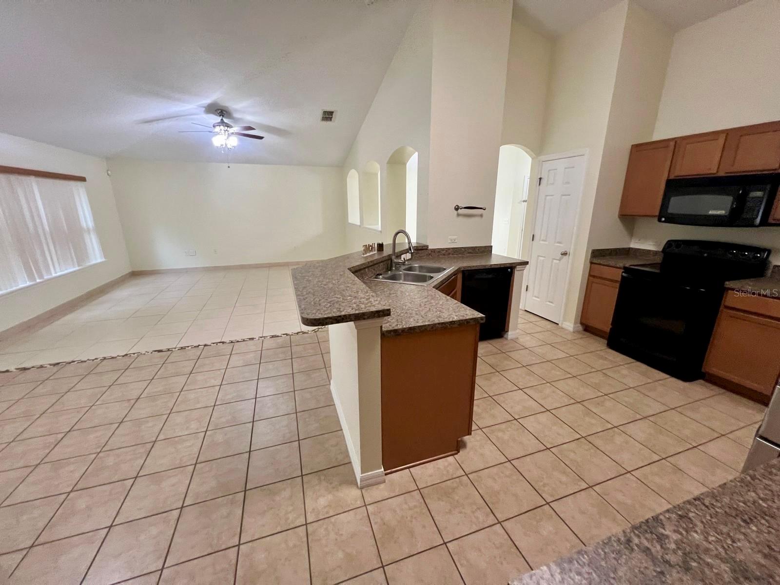 Image 7 of 20 For 3401 Heath Drive