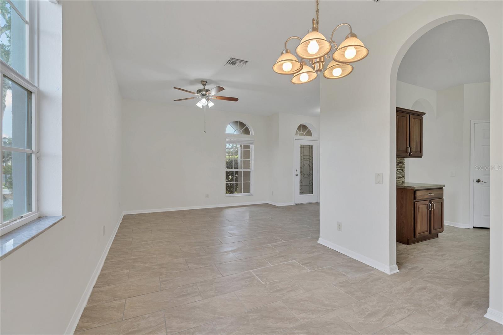 Image 10 of 44 For 9759 Simeon Drive