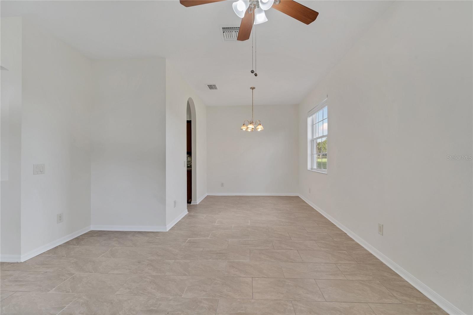 Image 12 of 44 For 9759 Simeon Drive