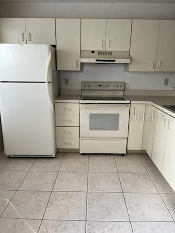 Image 4 of 11 For 2564 Woodgate Boulevard 205
