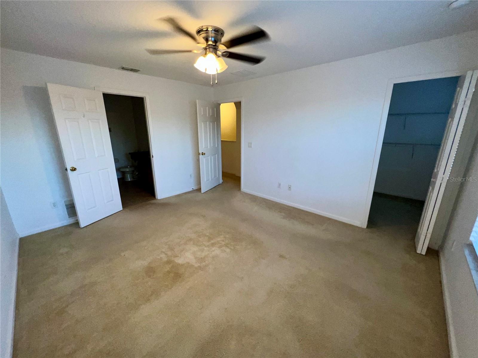 Image 7 of 17 For 16416 Cedar Crest Drive