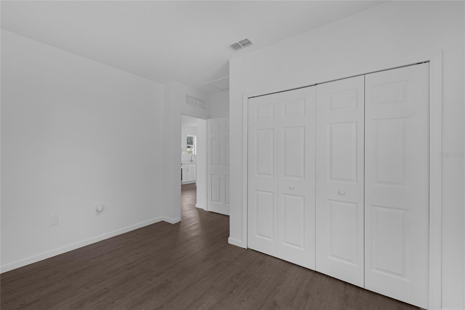 Image 12 of 29 For 2229 Randall Street