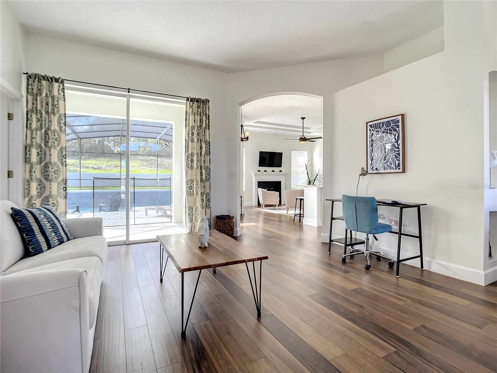 Image 5 of 22 For 2150 Normandy Boulevard
