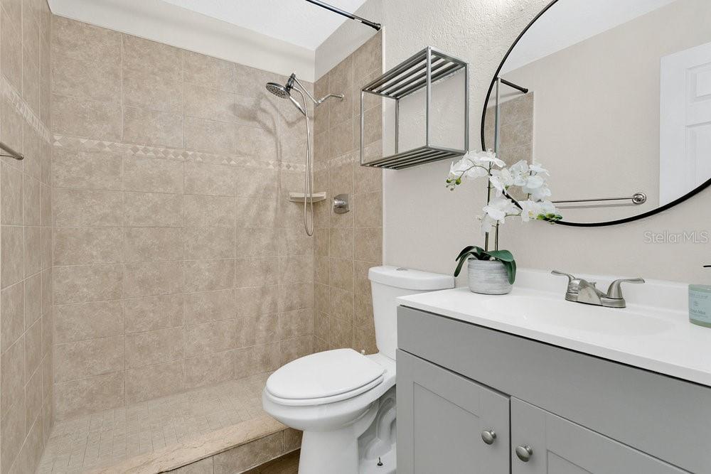 Image 16 of 32 For 2318 Inagua Way