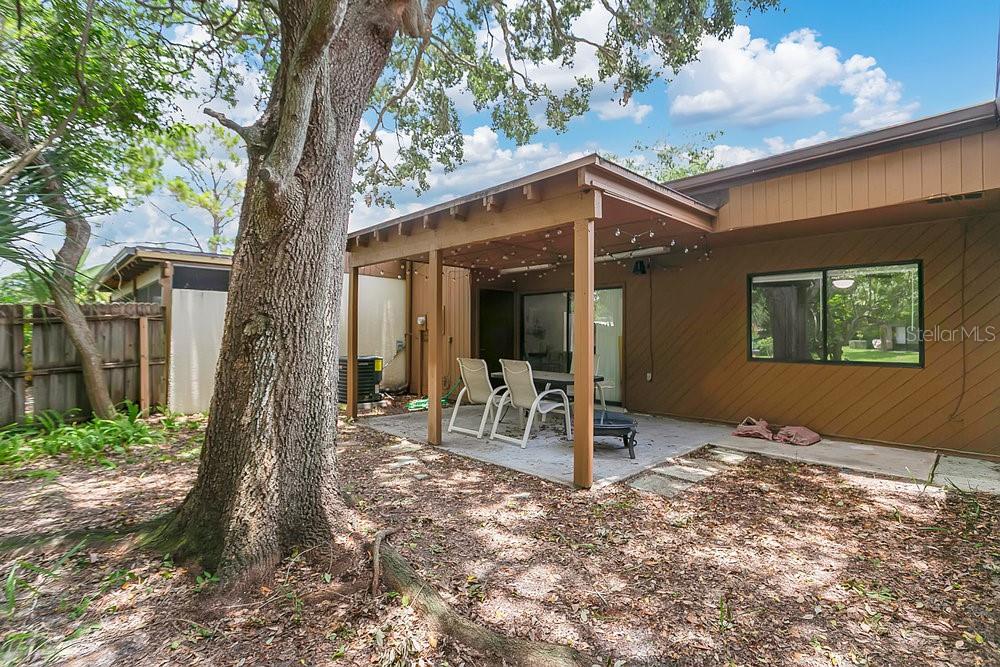 Image 20 of 32 For 2318 Inagua Way