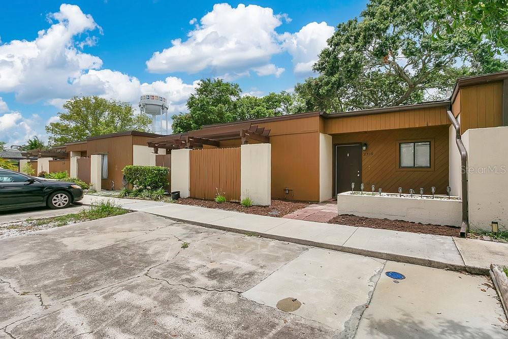 Image 3 of 32 For 2318 Inagua Way