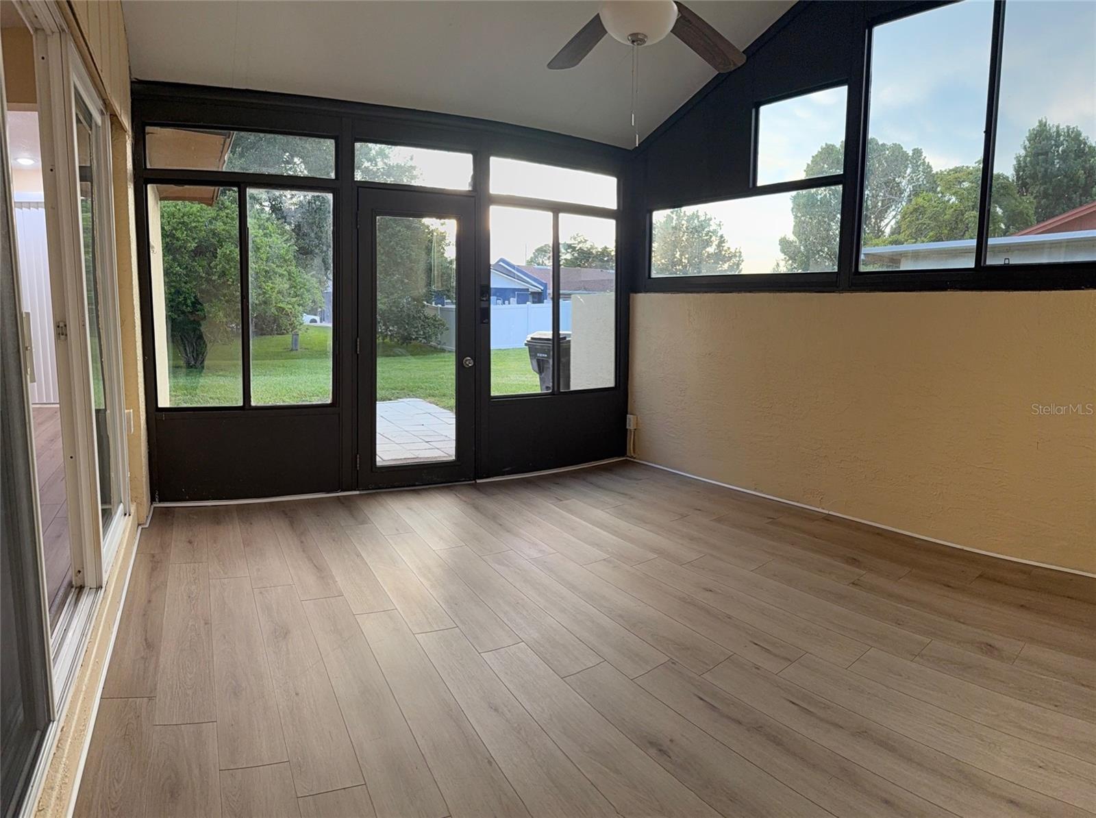 Image 9 of 23 For 1002 Oropesa Avenue